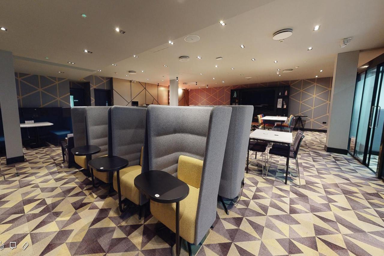 Village Birmingham 3*