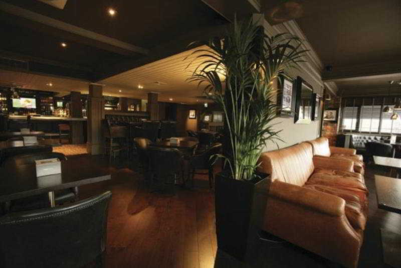 Hotel Village Birmingham 3*