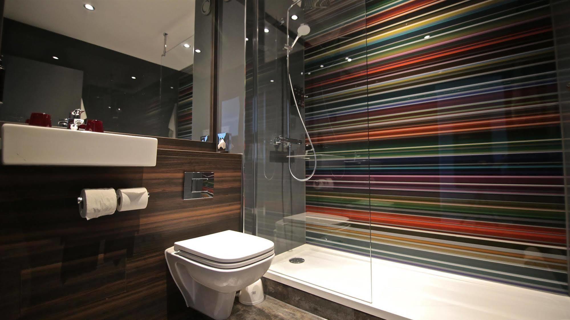 Village Birmingham Hotel Walsall