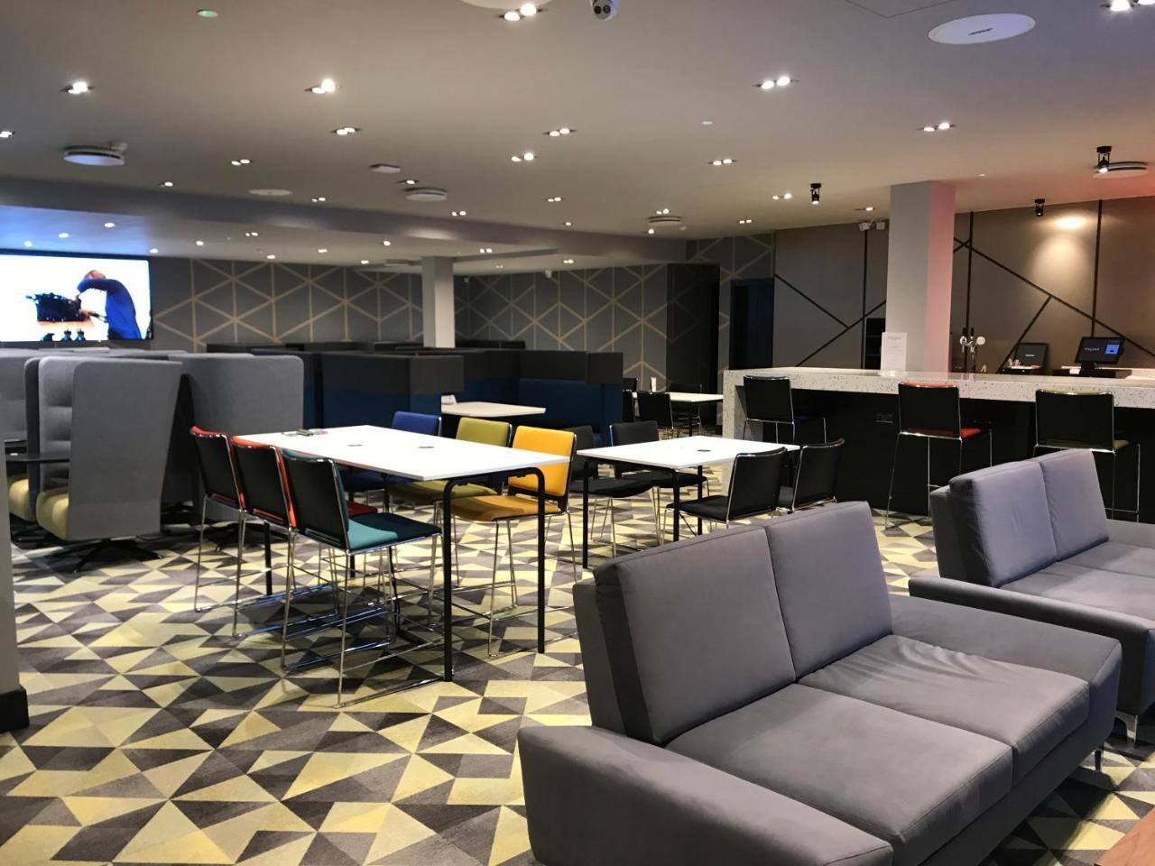 Hotel Village Birmingham 3*